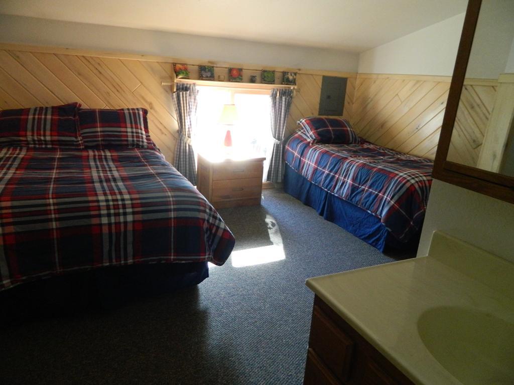 Stony Point Resort & Campground Cass Lake Exteriör bild
